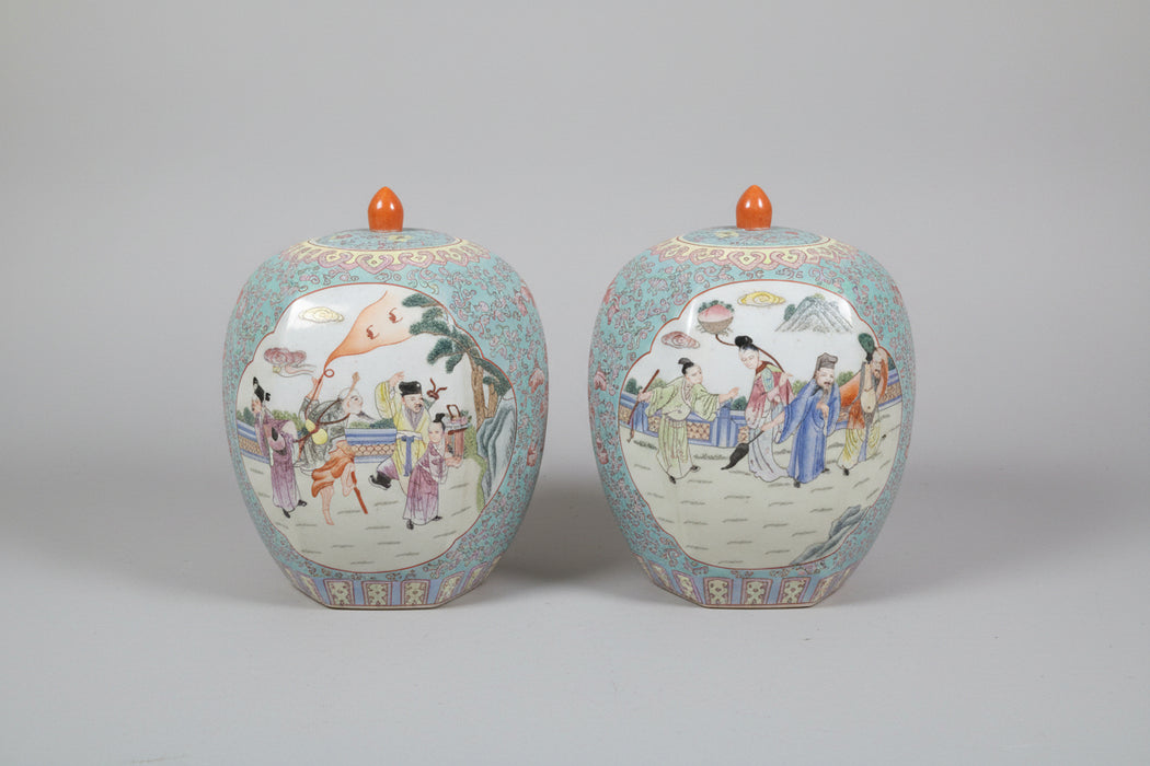 PAIR OF CHINESE POLYCHROME MELON JARS 1 OF 2