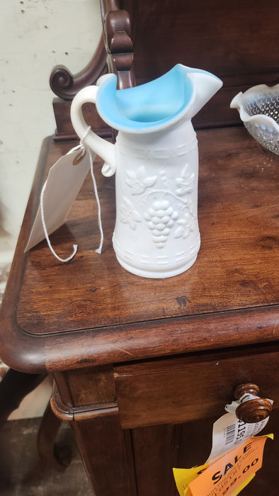 WHITE GLASS VASE BLUE GLASS