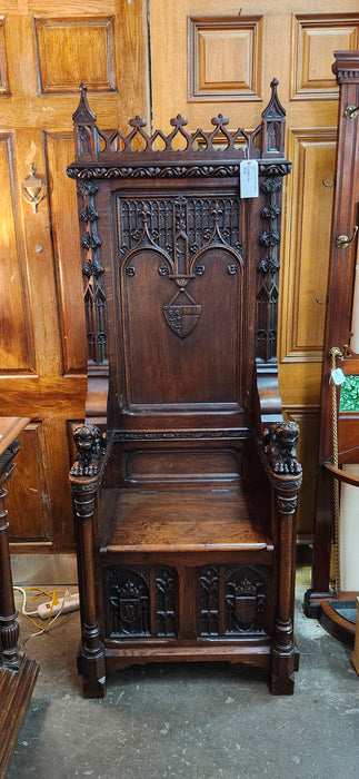 CARVED GOTHIC OAK THRONE CHAIR