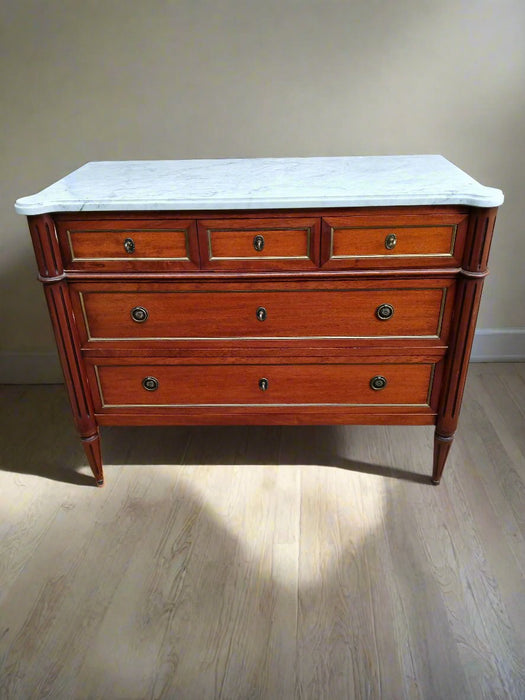 LOUIS XVI WHITE MARBLE TOP 3 DRAWER MAHOGANY CHEST WITH FLUTED COLUMNS