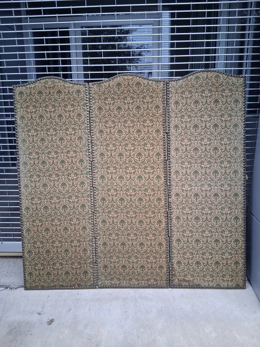 3 PANEL UPHOLSTERED SCREEN