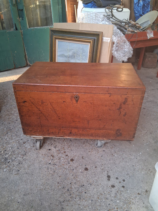 LARGE ANTIQUE HANDMADE TRUNK