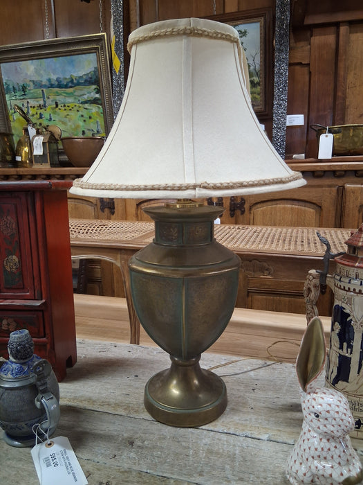 HEAVY BRASS LAMP