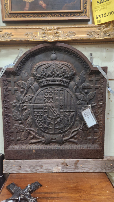 IRON FIRE FRONT WITH CROWN AND CREST