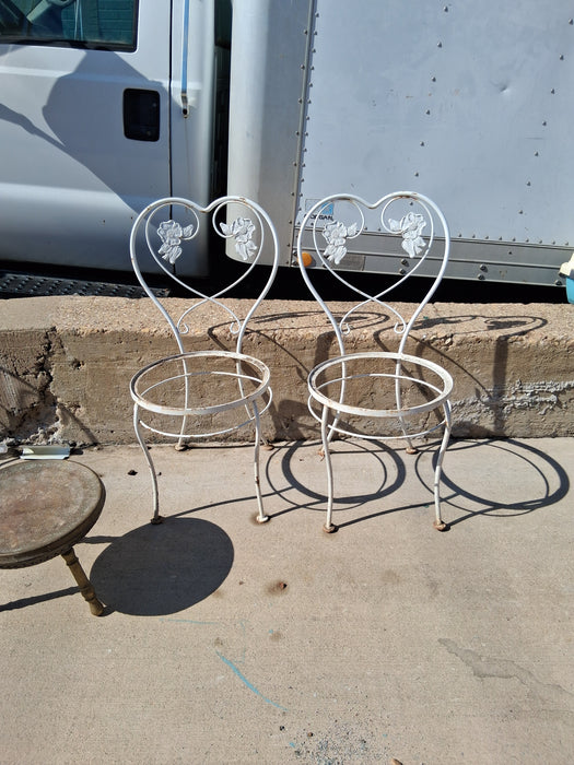 PAIR OF IRON LEAF CHAIRS WITH NO SEATS