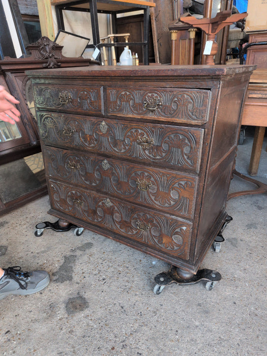 EARLY CARVED OAK 5 DRAWER CHEST