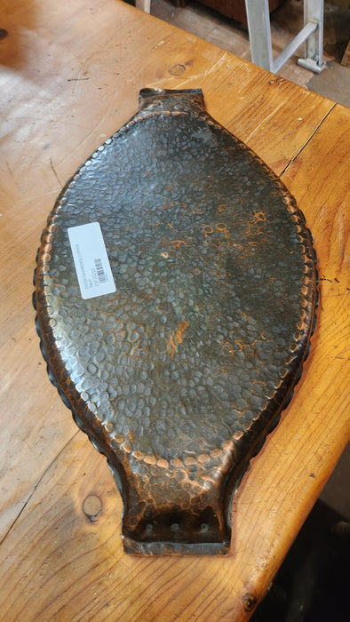 OVOID HAMMERED COPPER TRAY