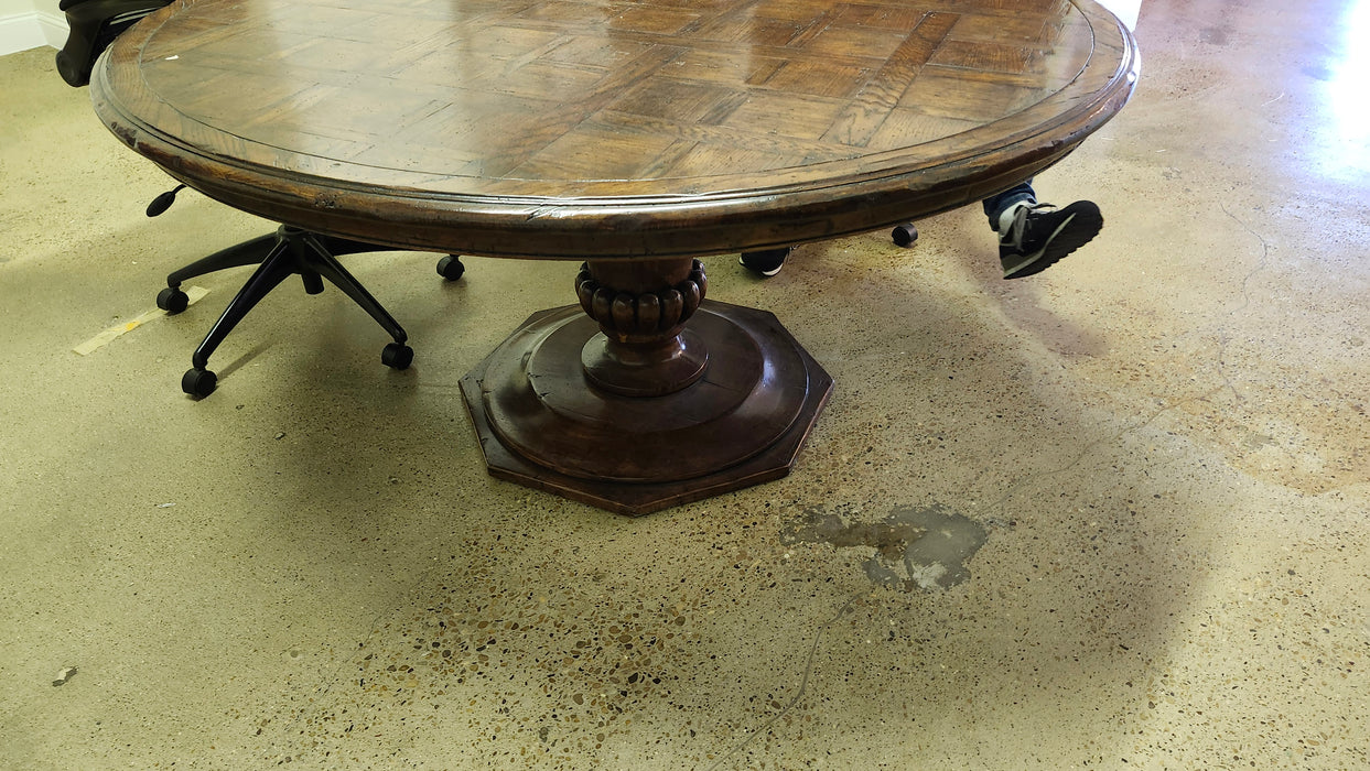 LARGE ROUND PARQUET TOP TABLE