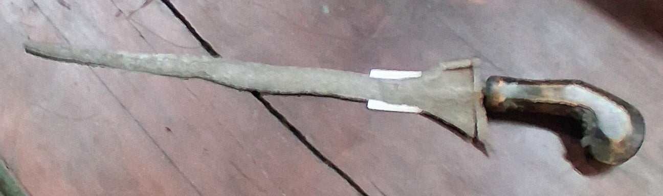 HANDMADE WOOD HANDLED KNIFE