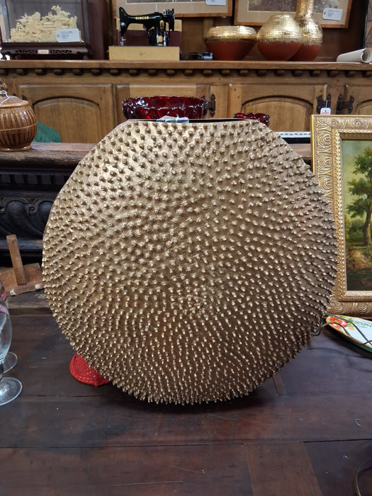 OVAL SPINED METAL VASE