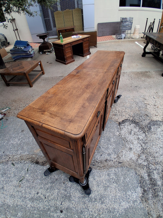 LOUIS XV SMALL OAK 3 DOOR SIDEBOARD