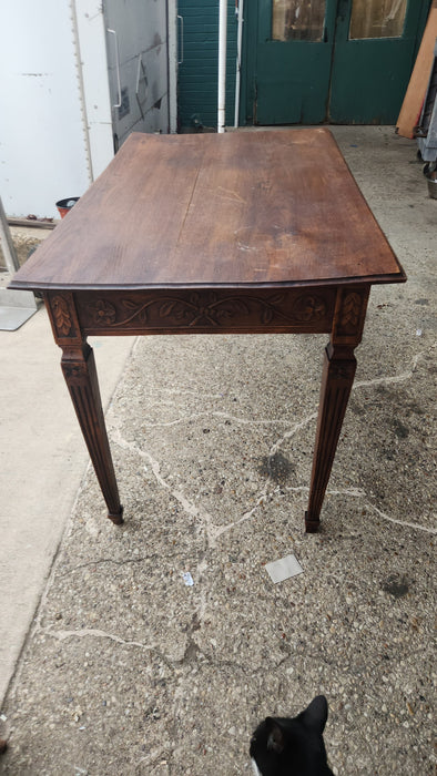 LOUIS XVI SMALL OAK LIBRARY TABLE