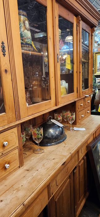 LARGE PINE CABINET WITH PORCELAIN KNOBS