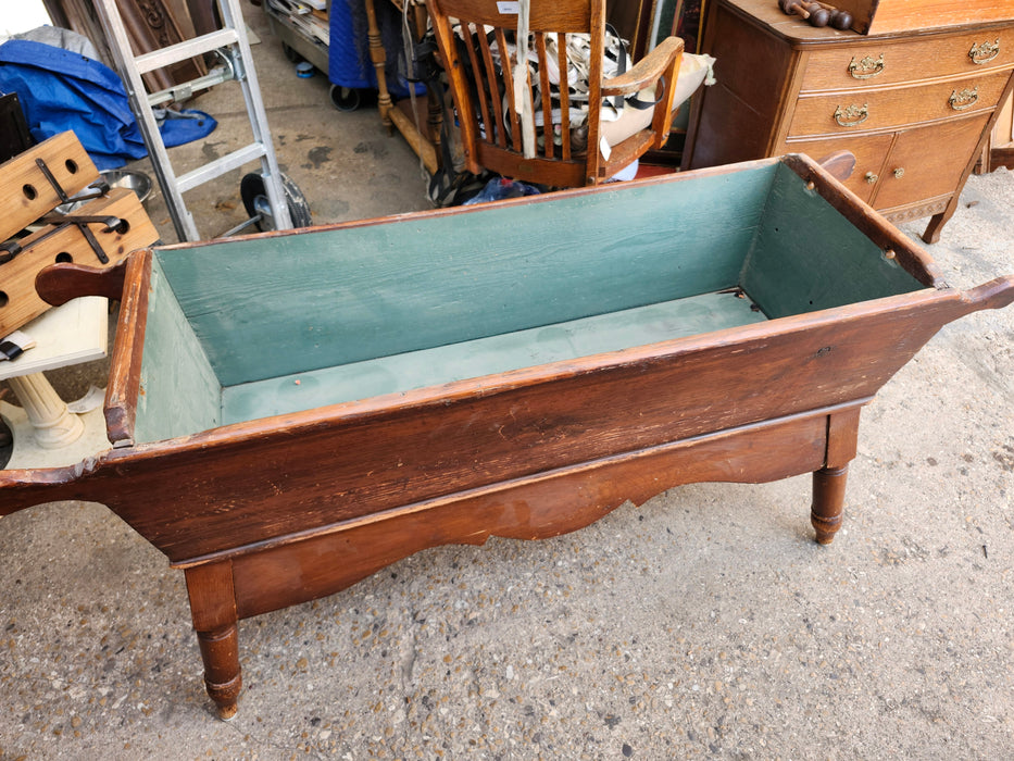 ANTIQUE 19TH CENTURY DOUGH BOWL TABLE