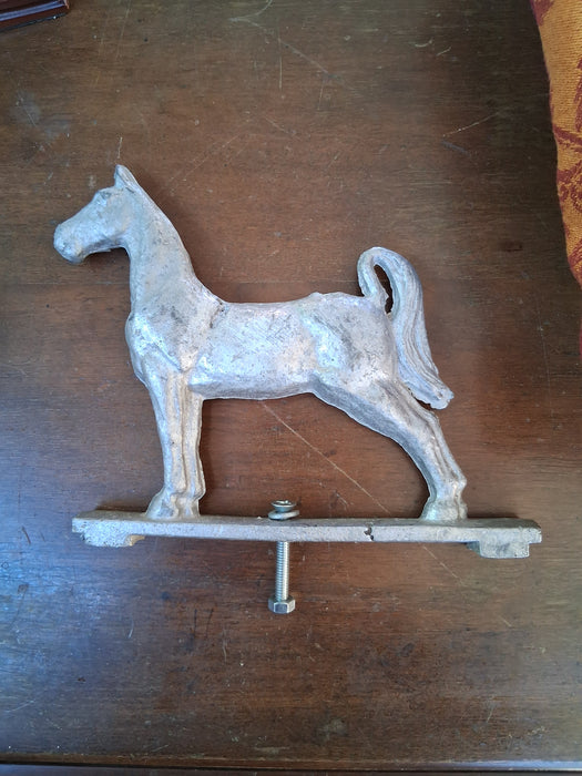 VINTAGE CAST METAL HORSE GATE TOPPER