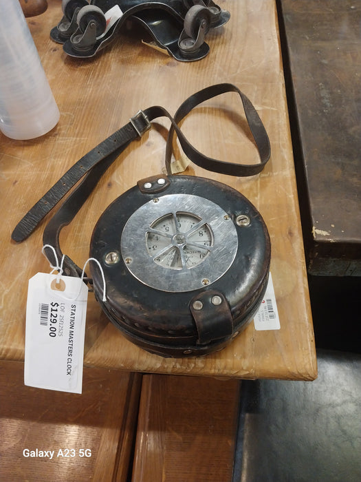 STATION MASTERS CLOCK