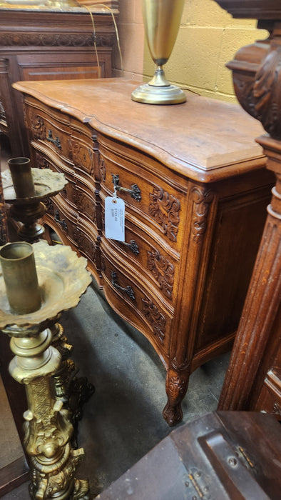 LARGE 3 DRAWER COUNTRY FRENCH  OAK CHEST