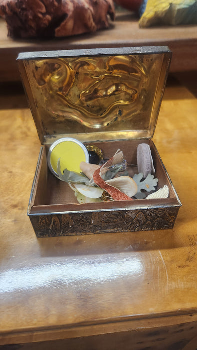 METAL DRAGON BOX