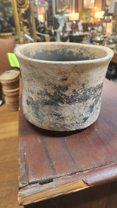 SMALL PRE COLUMBIAN POT AS FOUND