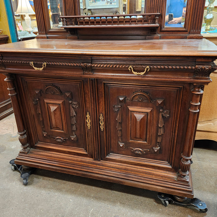 LARGE MAHOGANY DESSERT / SERVING BUFFET