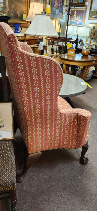 UPHOLSTERED WINGBACK ARMCHAIR WITH BALLA ND CLAW FEET