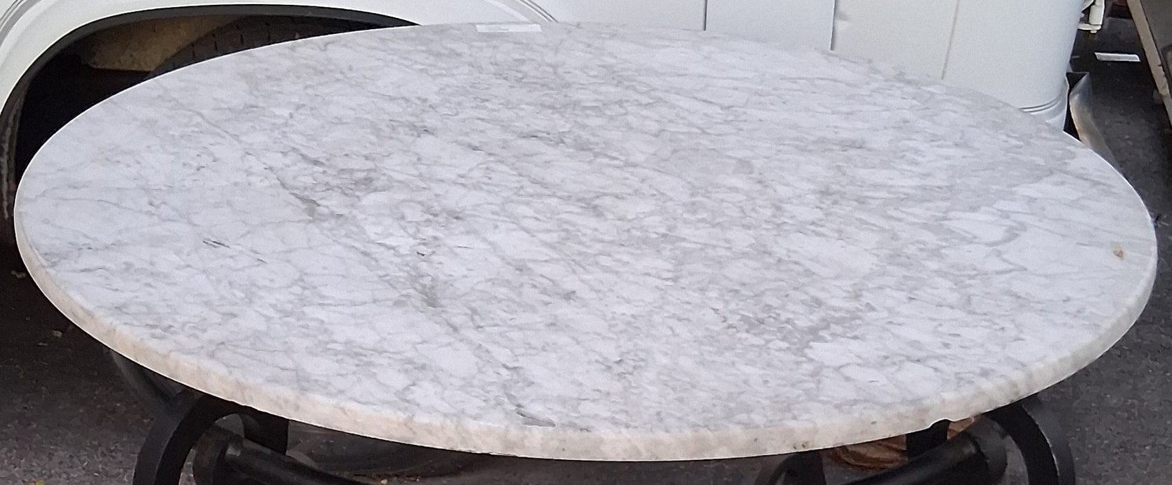 LARGE WHITE MARBLE TOP