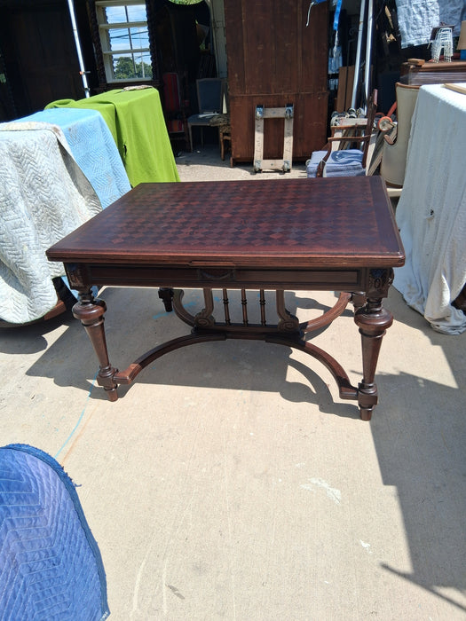 PARQUET TOP RECTANGULAR DINING TABLE