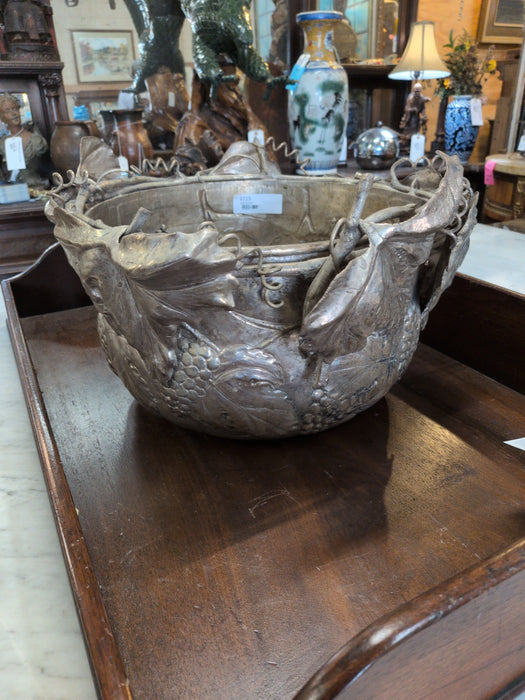 FABULOUS ORNATE SILVER PLATE ITIALIAN COMPOTE