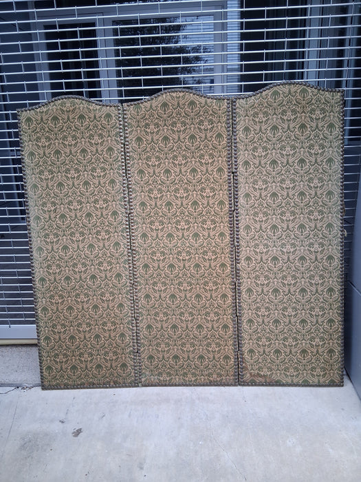 3 PANEL UPHOLSTERED SCREEN