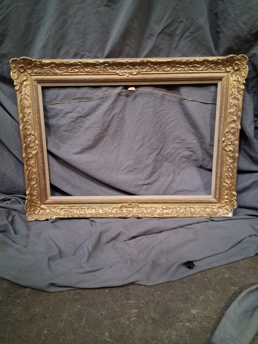 SMALL ORNATE GOLD FRAME-AS FOUND
