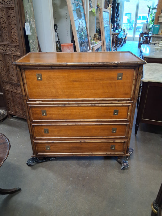 LARGE VINTAGE BAMBOO BAMBOO CHEST
