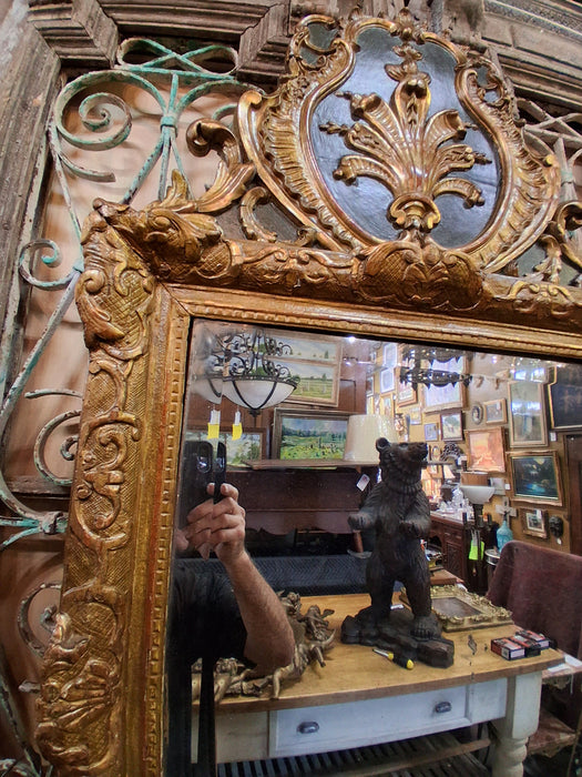 ORNATE GILT FRAMED BEVELED GLASS MIRROR