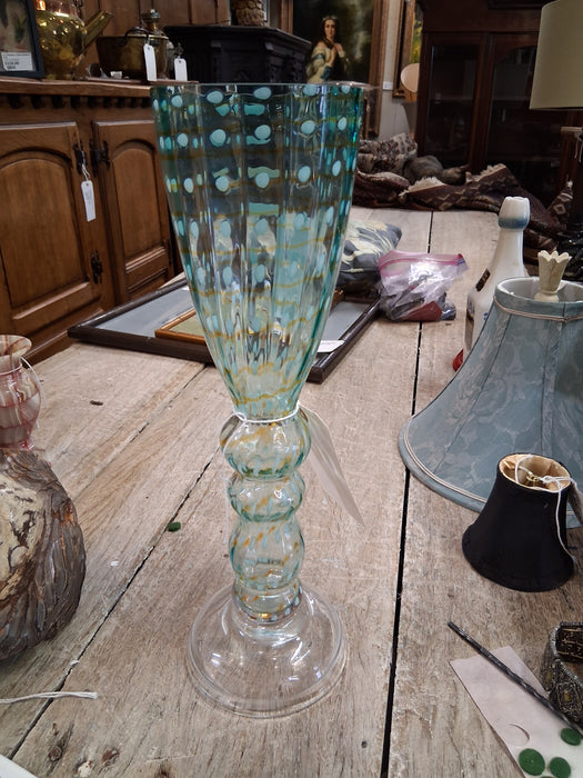 TALL ART GLASS DOT VASE