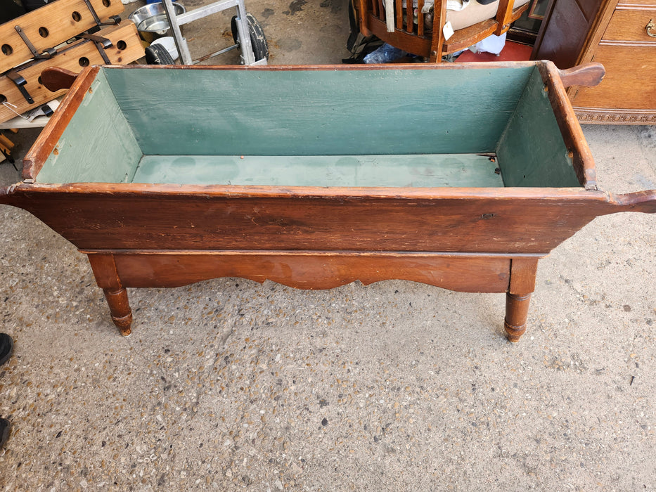 ANTIQUE 19TH CENTURY DOUGH BOWL TABLE