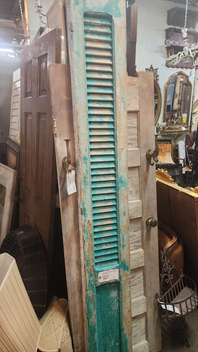 PRIMITIVE WOODEN LOUVERED SHUTTER