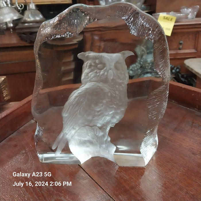 GLASS OWL SCULPTURE