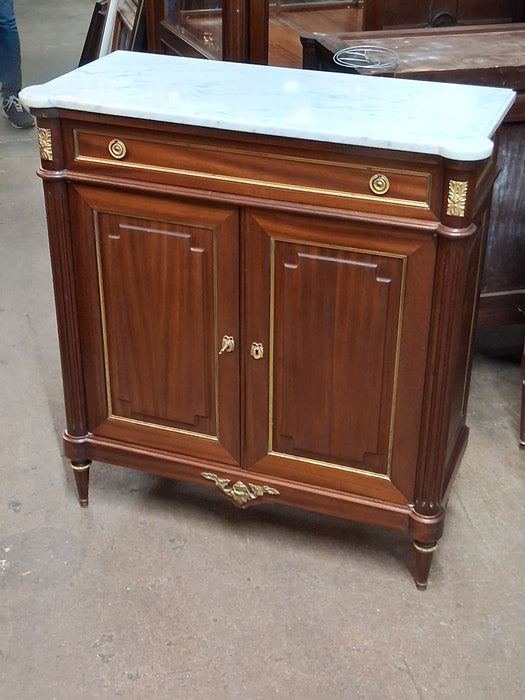 LOUIS XVI SMALL WHITE MARBLE TOP SERVER WITH 1 DRAWER 2 DOORS