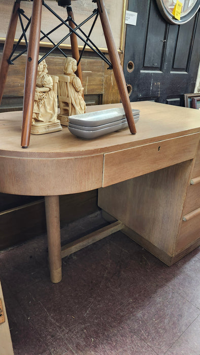 VINTAGE MODERN OAK DESK