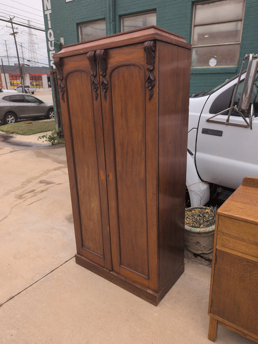 2 DOOR VICTORIAN WARDROBE