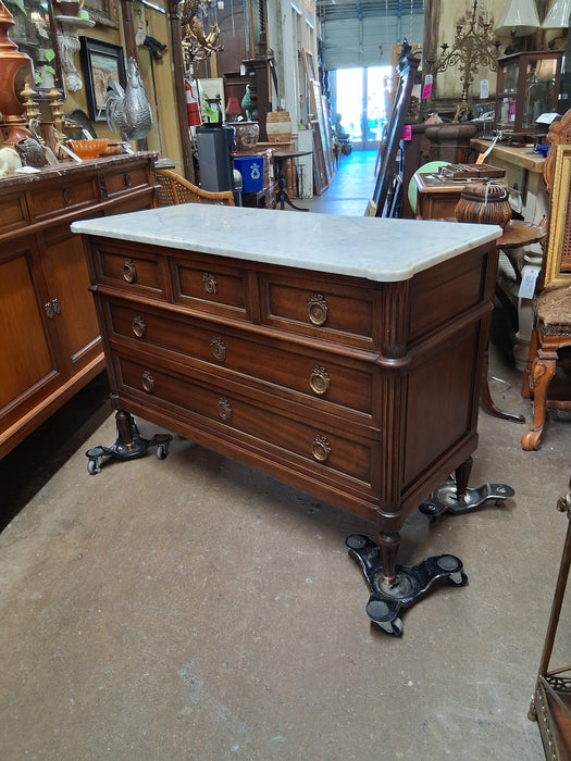 LOUIS XVI WHITE MARBLE TOP MÀHOGANY 3 DRAWER CHEST WITH ROUNDED FLUTED COLUMNS