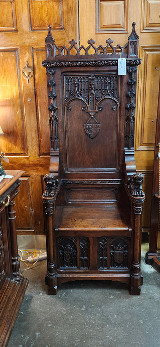 CARVED GOTHIC OAK THRONE CHAIR