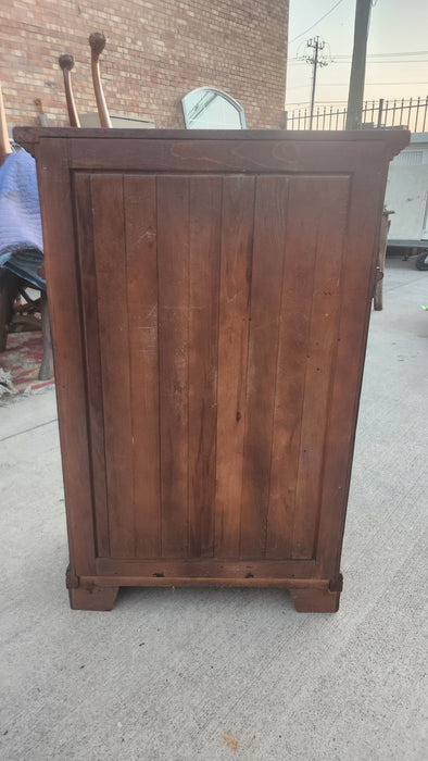 SHALLOW OAK JAM CABINET