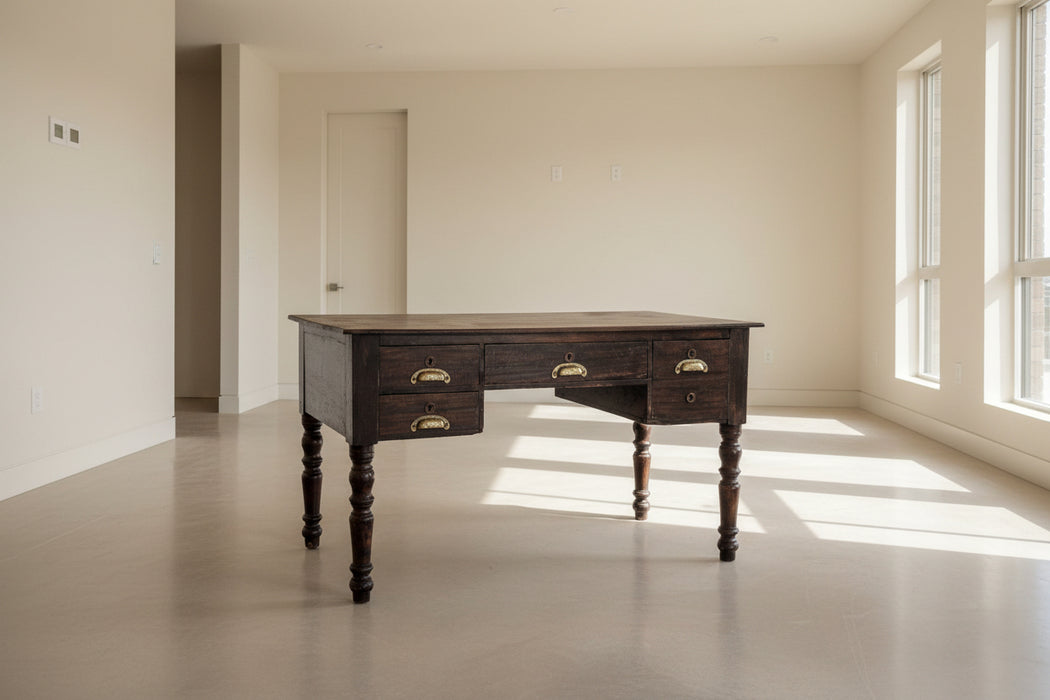 FRENCH KNEEHOLE DESK WITH TURNED LEGS