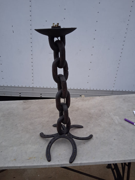 IRON CHAIN AND HORSE SHOE LAMP AS IS