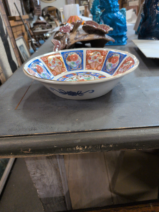 MEDIUM BLUE AND GOLD ASIAN BOWL