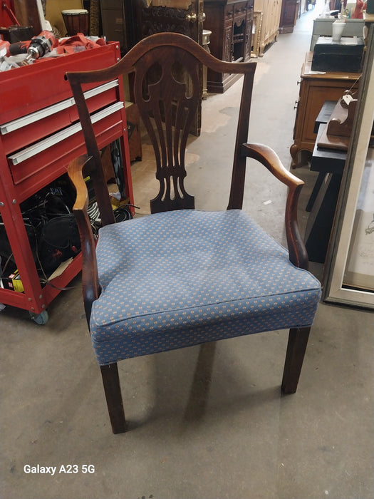 EARLY GEORGIAN STYLE ARM CHAIR