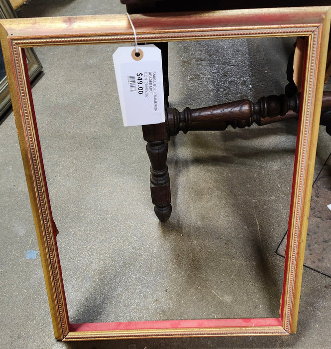 SMALL GOLD FRAME WITH BEADED EDGE