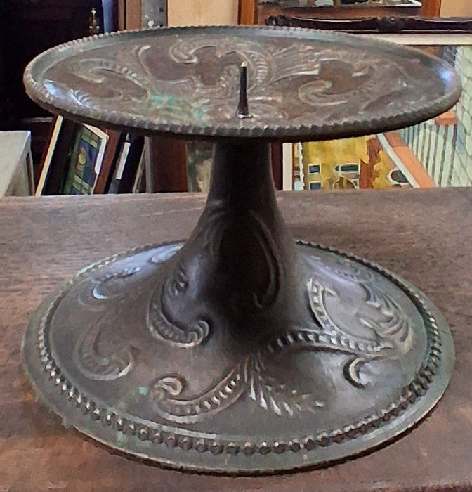 SMALL EMBOSSED METAL CANDLE STAND