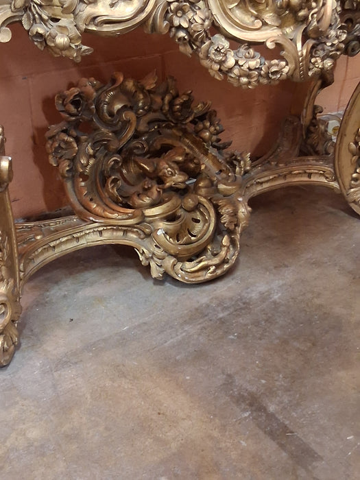 GILTWOOD CHERUB CONSOLE WITH MARBLE TOP