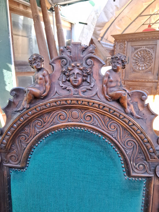 LARGE HIGH BACK GRIFFIN SETTEE OR SOFA